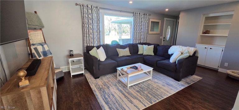 5581 Middlebranch Avenue, Canton, OH - Photo 3