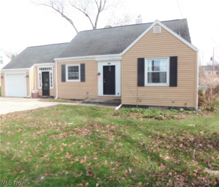 584 Eastland Road, Berea, OH, 44017