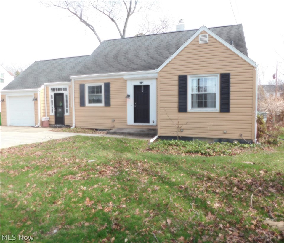 584 Eastland Road, Berea, OH