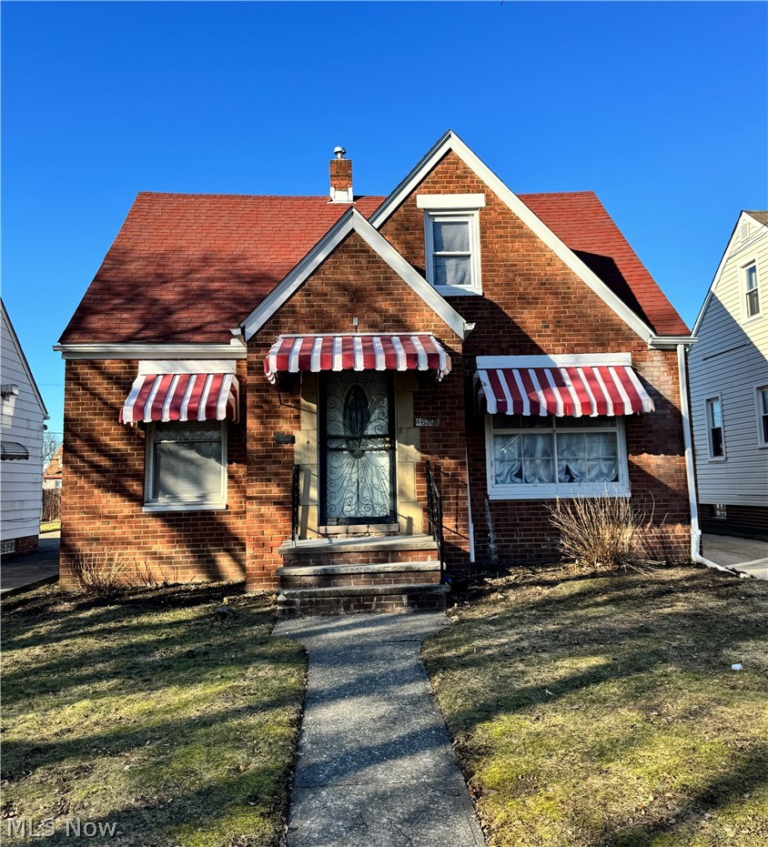 16301 Cloverside Avenue, Cleveland, OH