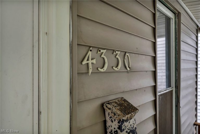 4330 Marvin Avenue, Cleveland, OH - Photo 3