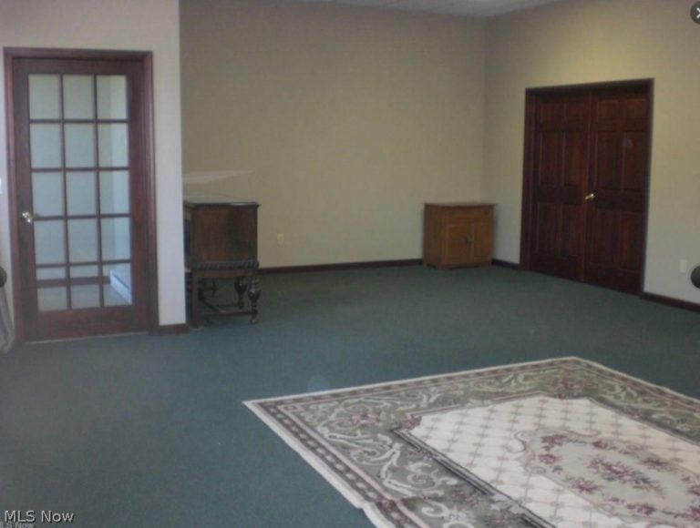 10143 Royalton Road #G, North Royalton, OH - Photo 6