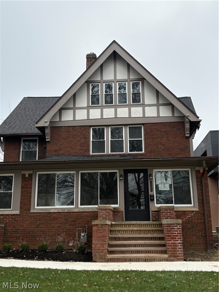 9805 Lake Avenue, Cleveland, OH, 44102