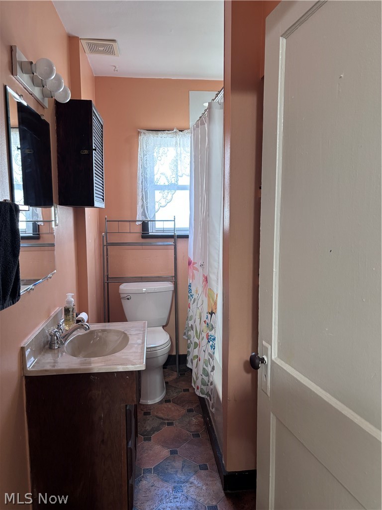 1236 Arnold Avenue, Akron, OH - Photo 8