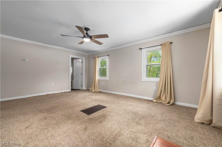 10716 Green Road, Wakeman, OH - Photo 4