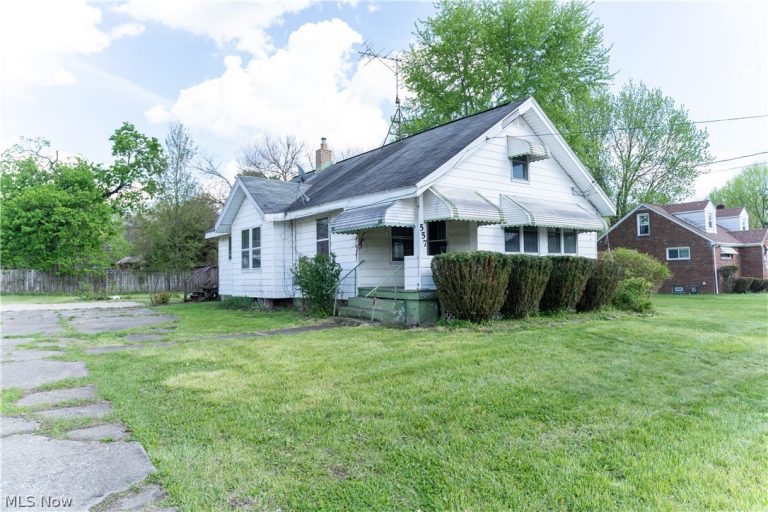 557 Sunshine Avenue, Youngstown, OH - Photo 4