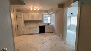 1985 Revere Road, Cleveland, OH - Photo 3