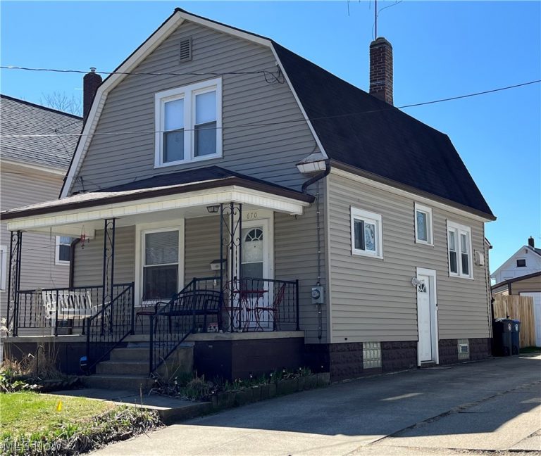 670 Thayer Street, Akron, OH - Photo 2