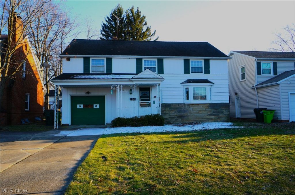 4602 College Road, South Euclid, OH