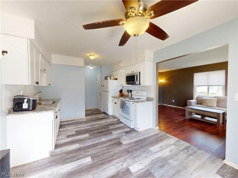 5465 Millwood Lane #40-C, Willoughby, OH - Photo 6