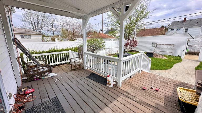 275 210th Street, Euclid, OH - Photo 5