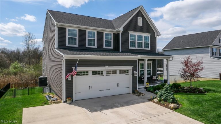 2310 Orchard Circle, Ravenna, OH - Photo 2