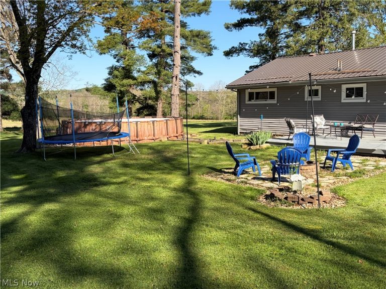 4005 Valley View Road, Zanesville, OH - Photo 8