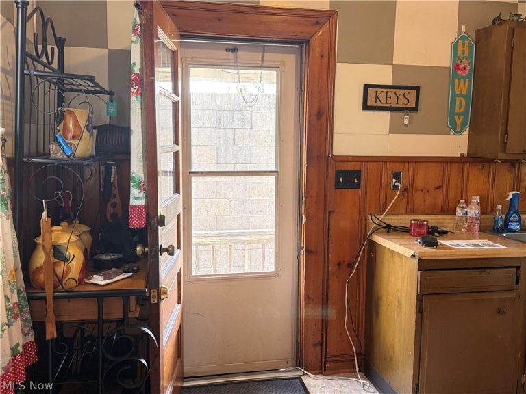 1508 Oregon Avenue, Steubenville, OH - Photo 6