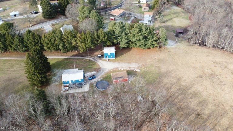 2659 Sixth Street, New Cumberland, WV - Photo 6