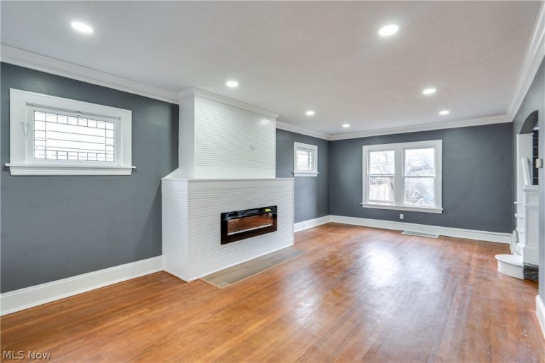 10218 Joan Avenue, Cleveland, OH - Photo 5