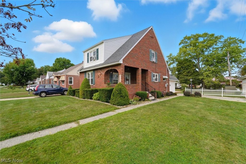 1811 30th Street, Ashtabula, OH