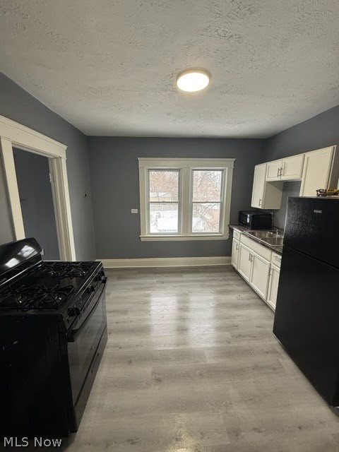 10304 Shale Avenue, Cleveland, OH - Photo 3