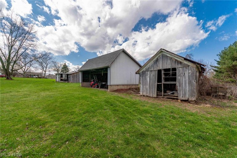 11314 Bellamy Road, Berlin Heights, OH - Photo 6