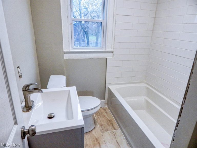 836 5th Avenue, Akron, OH - Photo 6