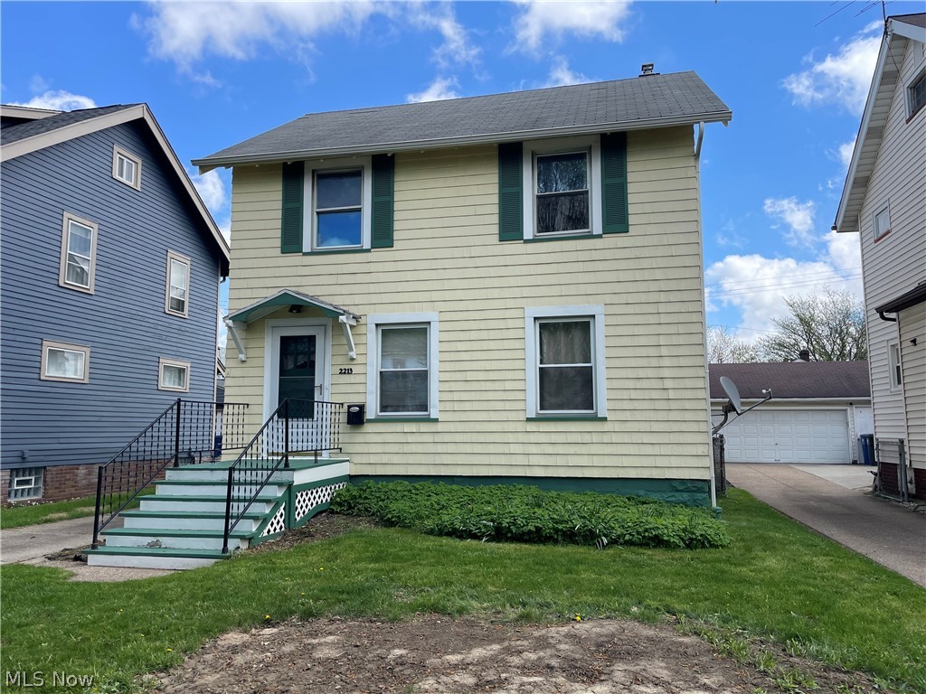 2213 Wyandotte Avenue, Lakewood, OH
