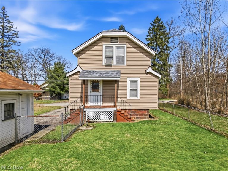 2678 Draper Avenue, Warren, OH - Photo 6