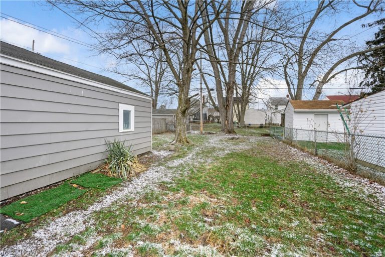 253 Pierce Avenue, Cuyahoga Falls, OH - Photo 6