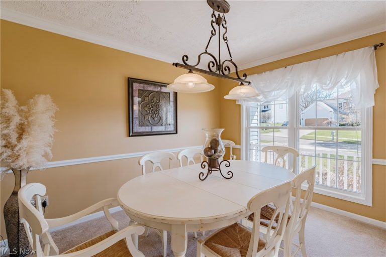 885 Holborn Road, Streetsboro, OH - Photo 4