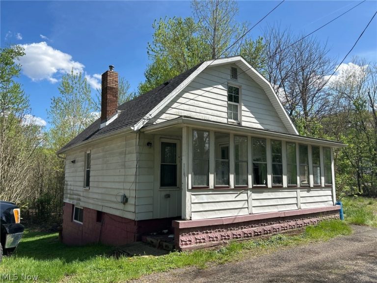 119 Belle Alley, Uhrichsville, OH - Photo 3