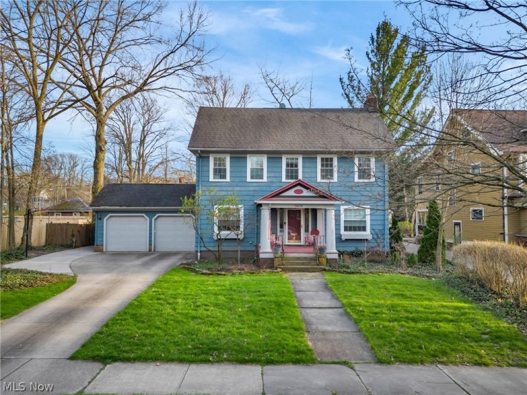 2874 Coleridge Road, Cleveland Heights, OH, 44118