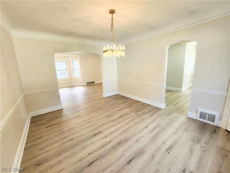 1166 Argonne Road, South Euclid, OH - Photo 5