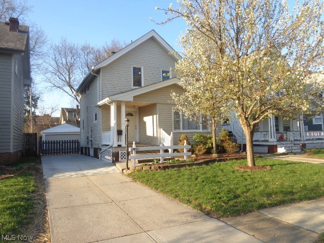 17451 Woodford Avenue, Lakewood, OH - Photo 6