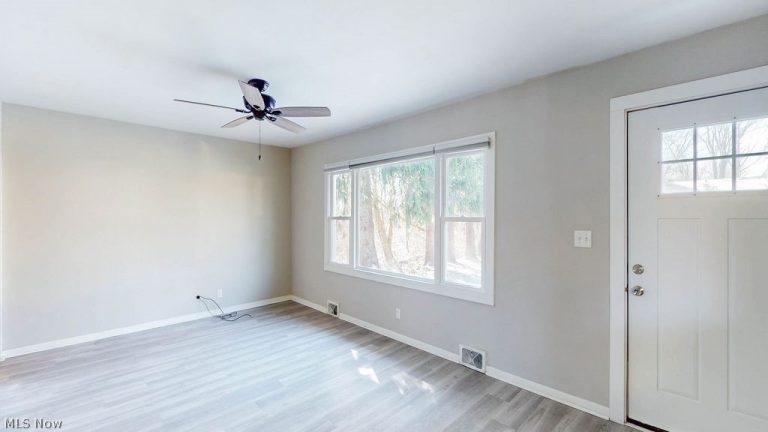 3503 Brunk Road, Akron, OH - Photo 2