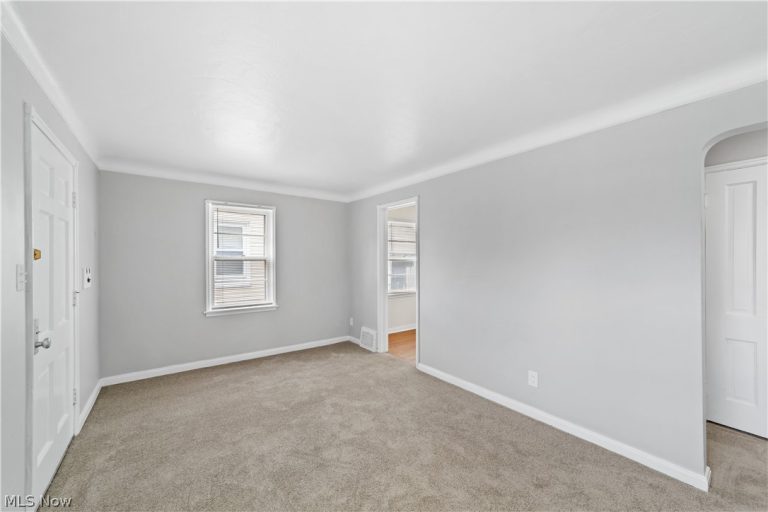 3778 Highland Road, Cleveland, OH - Photo 6