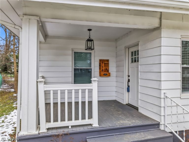 1156 Parkside Drive, Alliance, OH - Photo 4