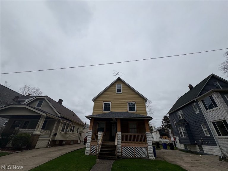 4101 Pensacola Avenue, Cleveland, OH - Photo 2
