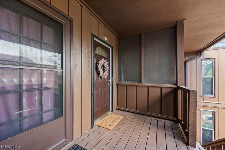 33803 Electric Boulevard #G20, Avon Lake, OH - Photo 4
