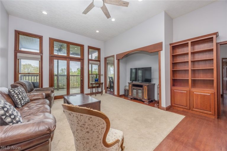 1421 Mcgill Road, Vincent, OH - Photo 4