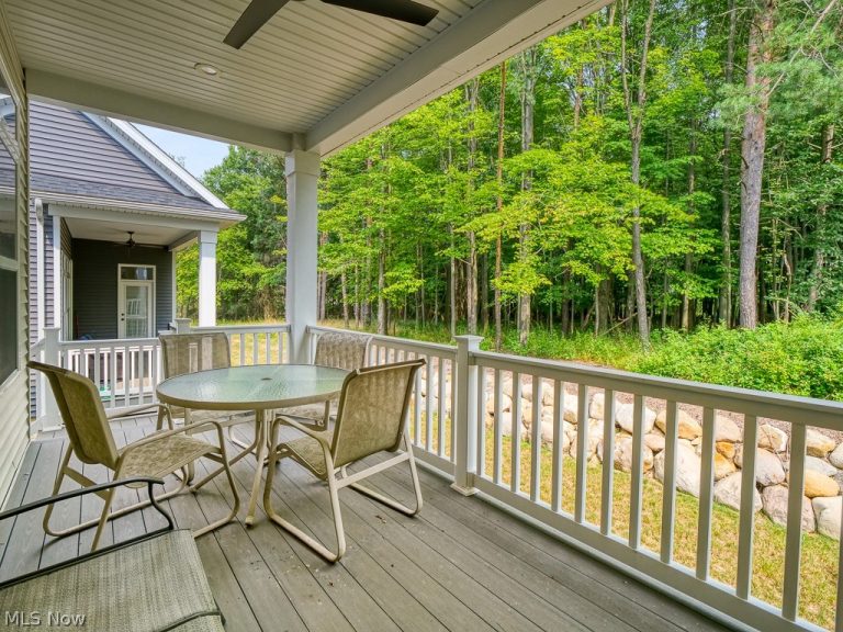 143 Town Centre Drive, Broadview Heights, OH - Photo 4