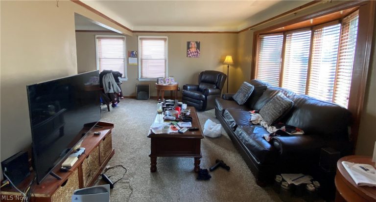 3380 147th Street, Cleveland, OH - Photo 2