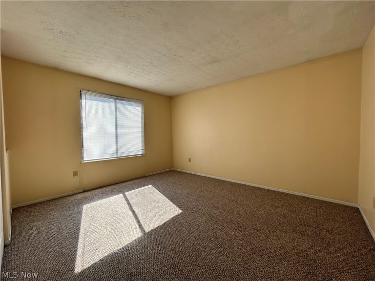131 Orchard Drive #A, St Clairsville, OH - Photo 6