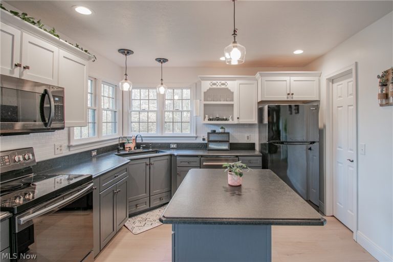700 Stillwater Drive, Deerfield, OH - Photo 8