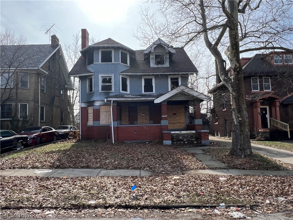 1822 Farmington Road, Cleveland, OH