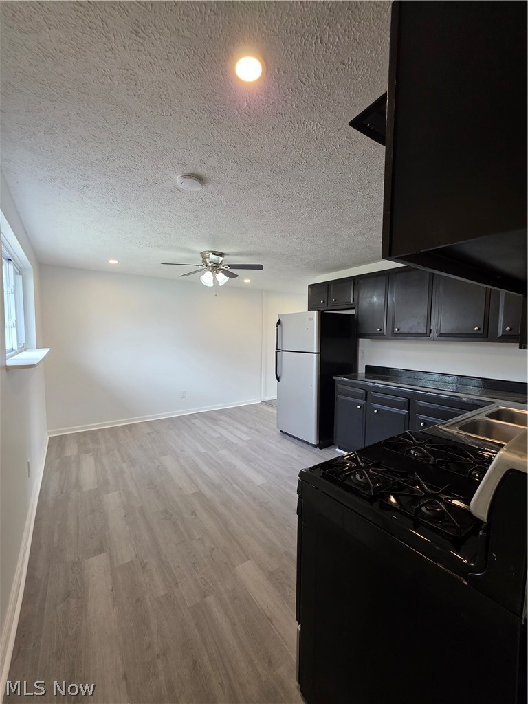 746 Delaware Avenue, Elyria, OH - Photo 5