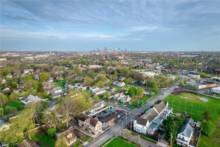 3614 65th Street, Cleveland, OH - Photo 2