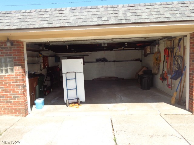 5706 Brownfield Drive, Parma, OH - Photo 5