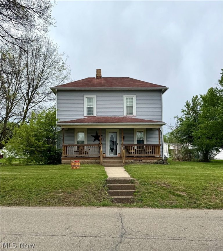 112 Fairview Street, West Lafayette, OH, 43845
