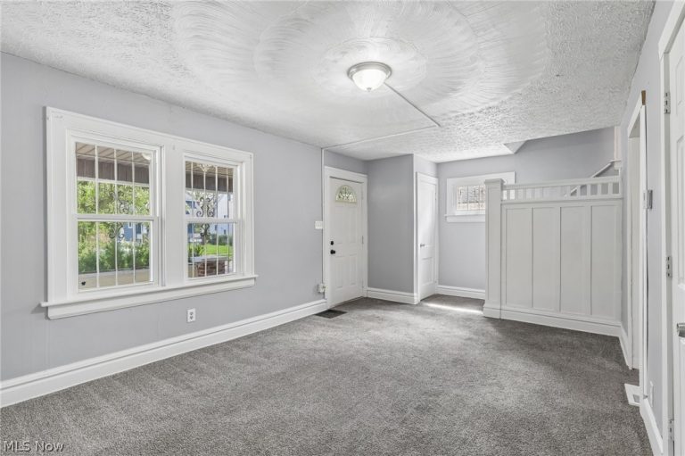 600 Grace Avenue, Akron, OH - Photo 5