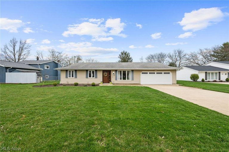 20768 White Bark Drive, Strongsville, OH, 44149