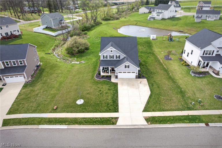 6122 Lavenham Road, Massillon, OH - Photo 3